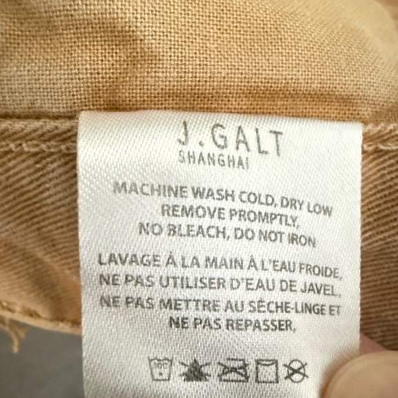 High-Rise Rolled Hem Women's Shorts in Tan - Picture 4 of 4